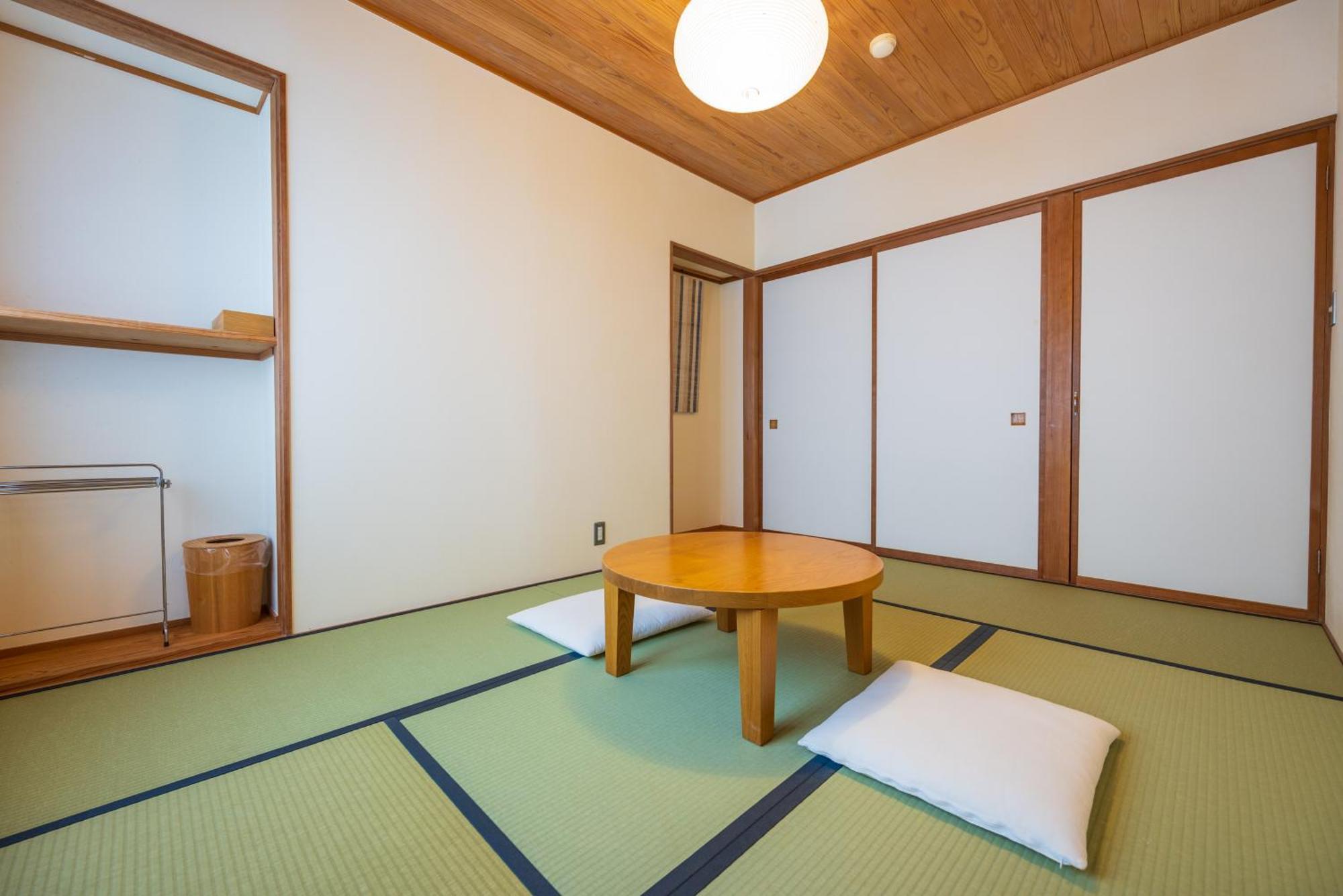 Yasuesou Hotel Ikeda  Exterior photo